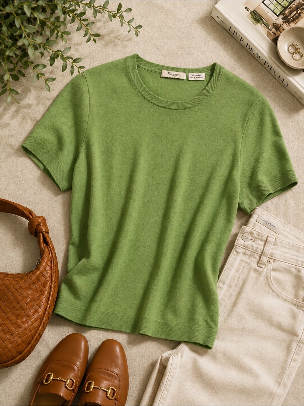 Neiman Marcus Vintage Cashmere Women's Top short sleeve T-shirt Apple green M
